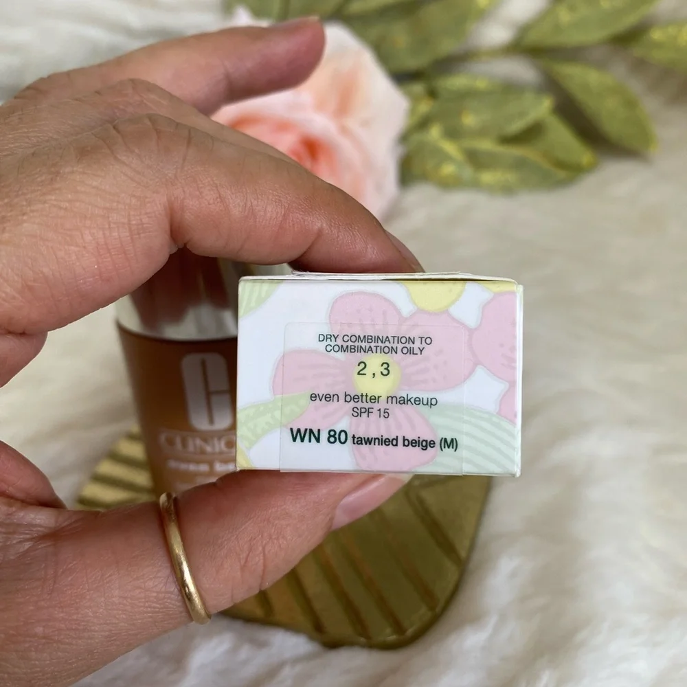 Clinique Even Better Makeup - Tawny Beige